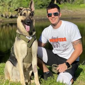 Meet your Posher, Adam